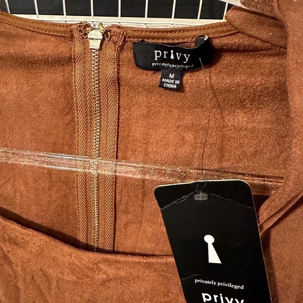 Privy Brown Dress - Picture 2 of 5